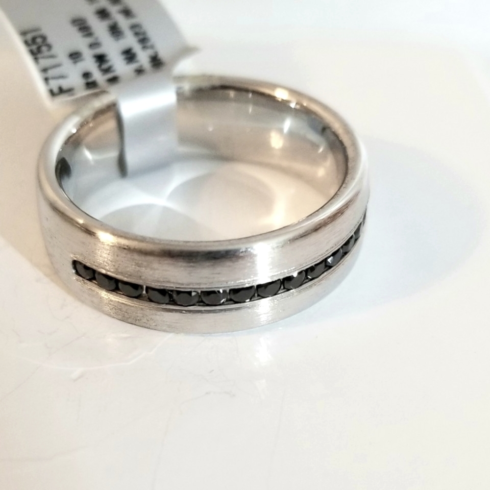 🔹️  Men's Stainless Steel Band. 🔹️